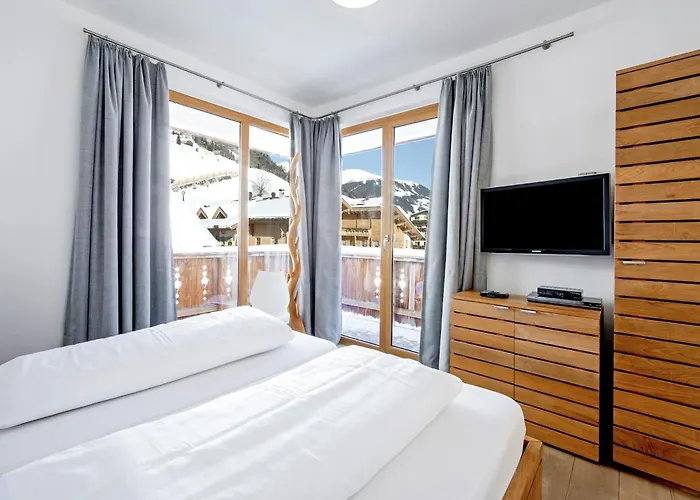 In Near Slopes Apartment